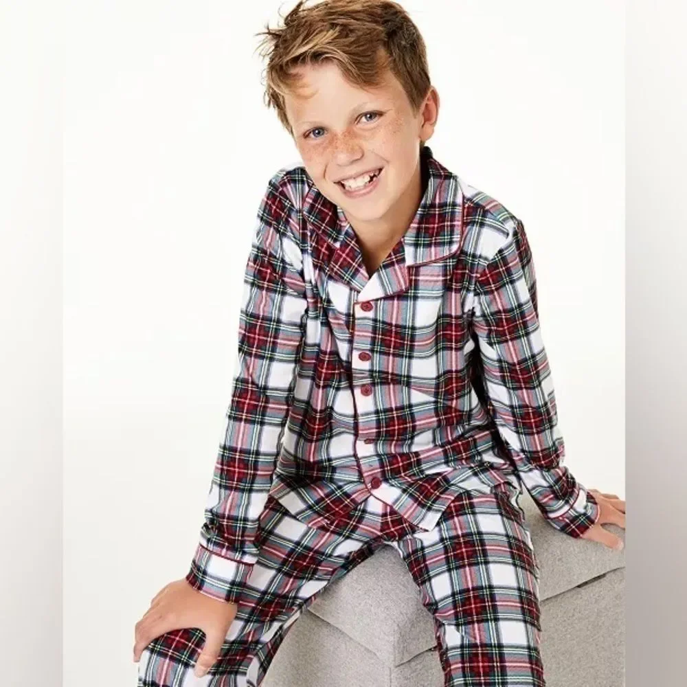 FAMILY PAJAMAS Matching Kids Stewart Plaid Pajama Set, Size 4-5 new